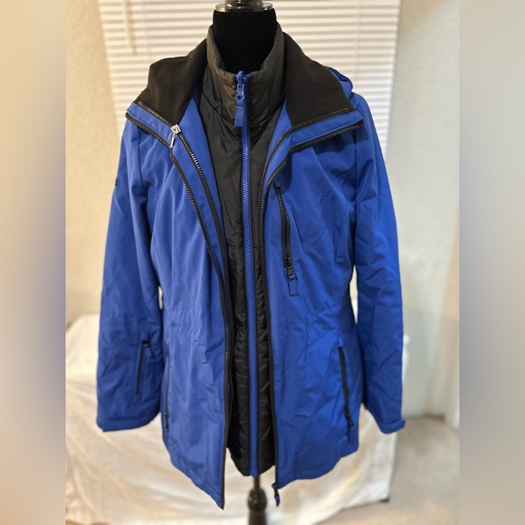 Andrew Marc 2 in 1 black and blue cute winter ski/snow coat - Picture 15 of 16